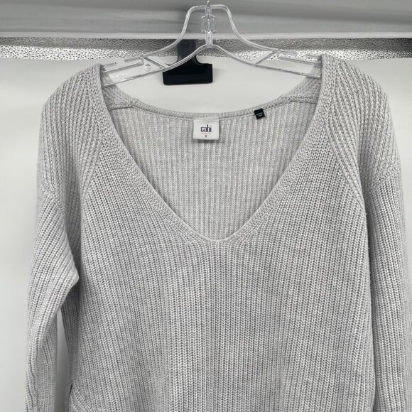 Cabi Womens Tight Knit Pullover Sweater V-Neck Long Sleeve Gray Size Small - Picture 2 of 9